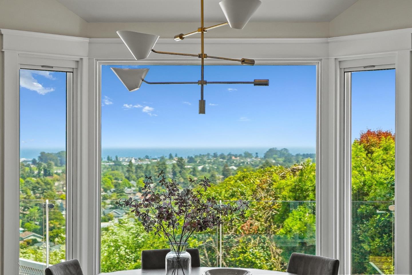 Detail Gallery Image 29 of 91 For 1212 Laurent St, Santa Cruz,  CA 95060 - 3 Beds | 3/1 Baths