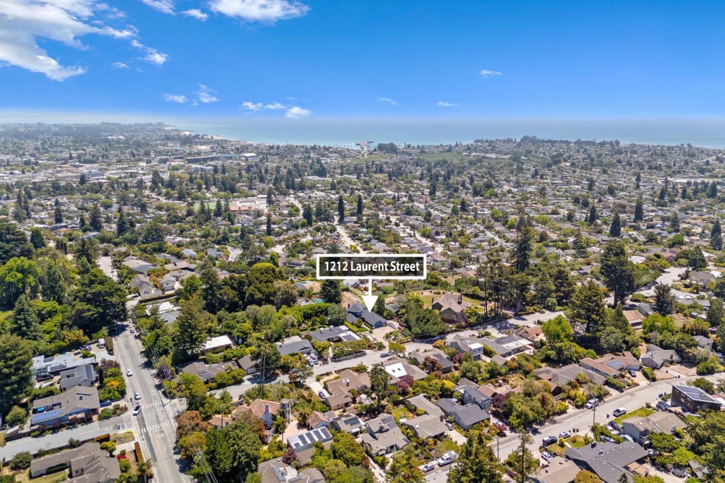 Detail Gallery Image 89 of 91 For 1212 Laurent St, Santa Cruz,  CA 95060 - 3 Beds | 3/1 Baths