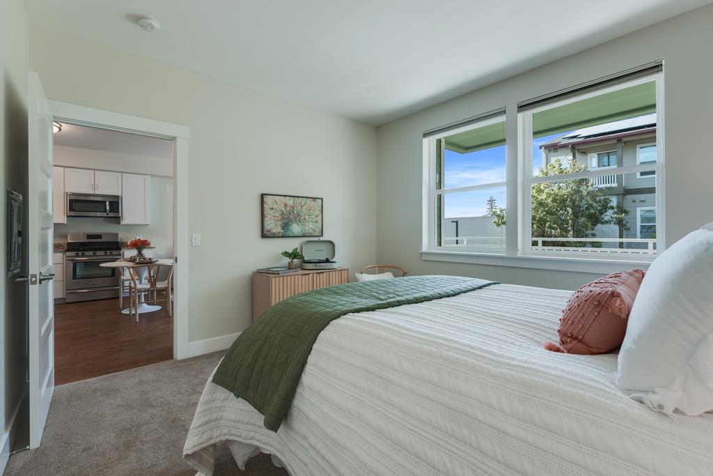 Detail Gallery Image 14 of 34 For 708 Frederick St #204,  Santa Cruz,  CA 95062 - 2 Beds | 1 Baths