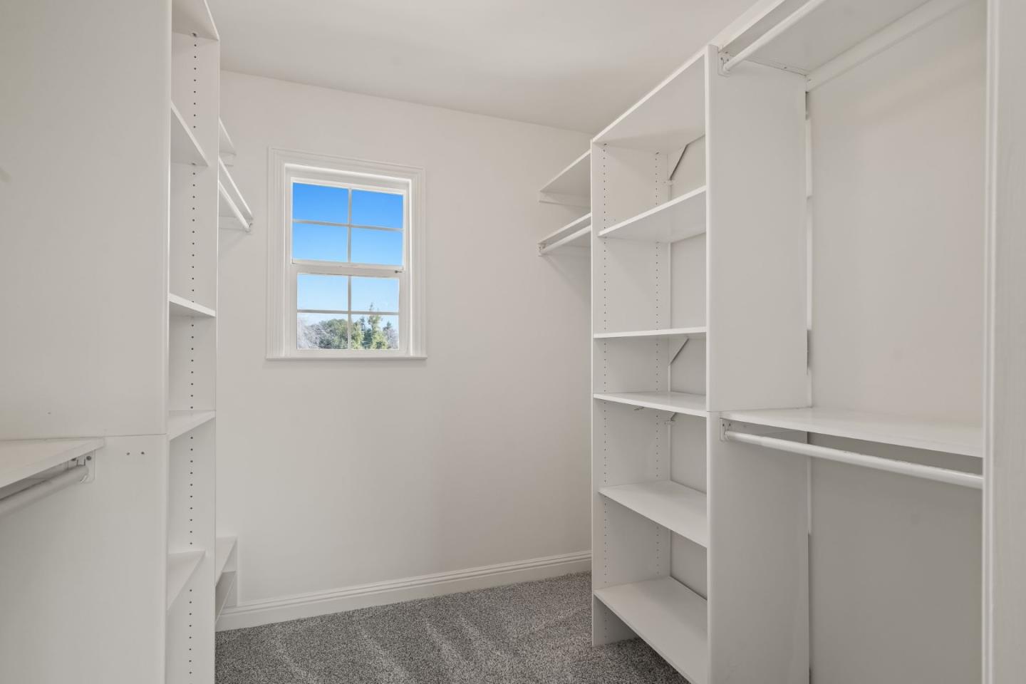 Detail Gallery Image 14 of 31 For 1502 S Delaware St, San Mateo,  CA 94402 - 4 Beds | 3 Baths