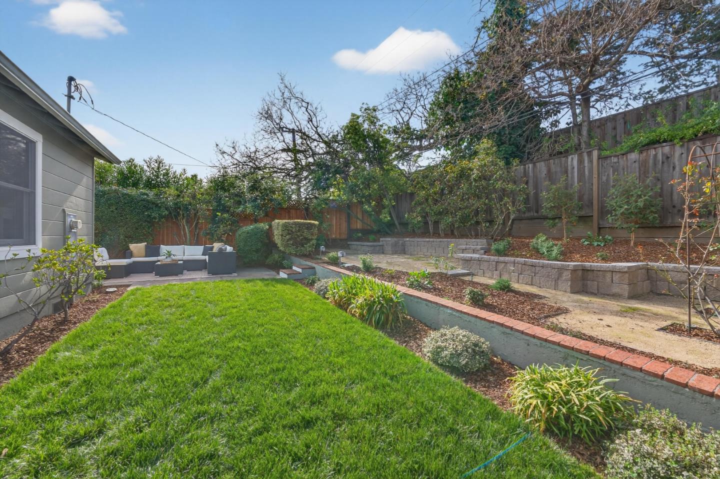 Detail Gallery Image 36 of 45 For 2234 Roosevelt Ave, Redwood City,  CA 94061 - 3 Beds | 2 Baths