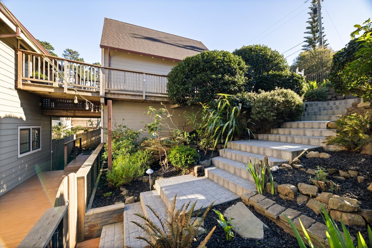 Detail Gallery Image 28 of 39 For 935 Irving St, Montara,  CA 94037 - 2 Beds | 2 Baths