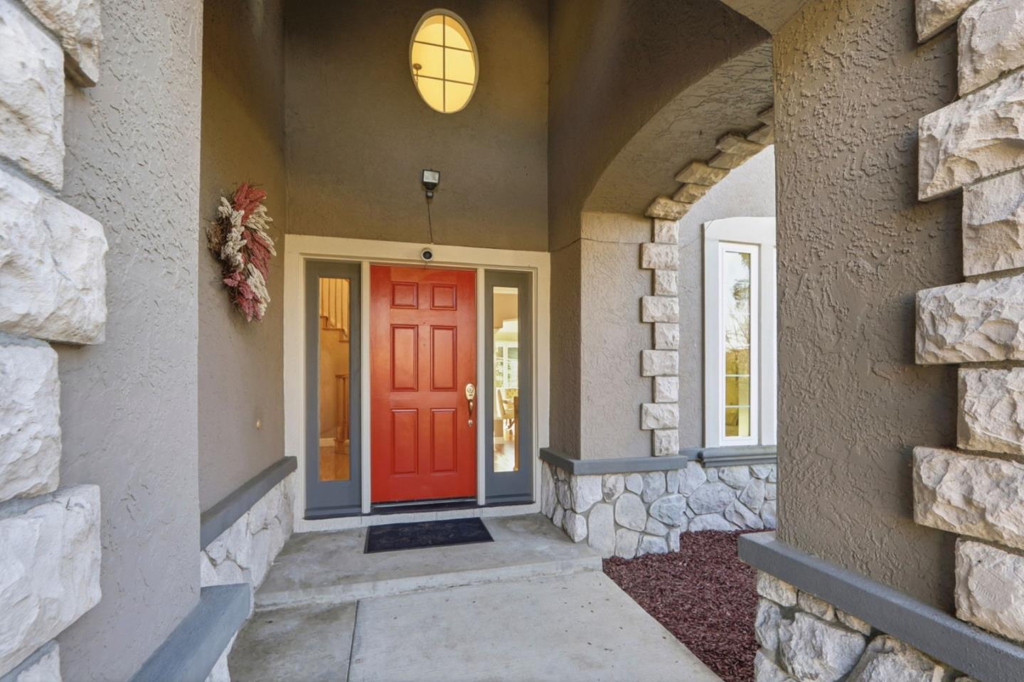 Detail Gallery Image 6 of 65 For 6352 Running Springs Rd, San Jose,  CA 95135 - 4 Beds | 3 Baths