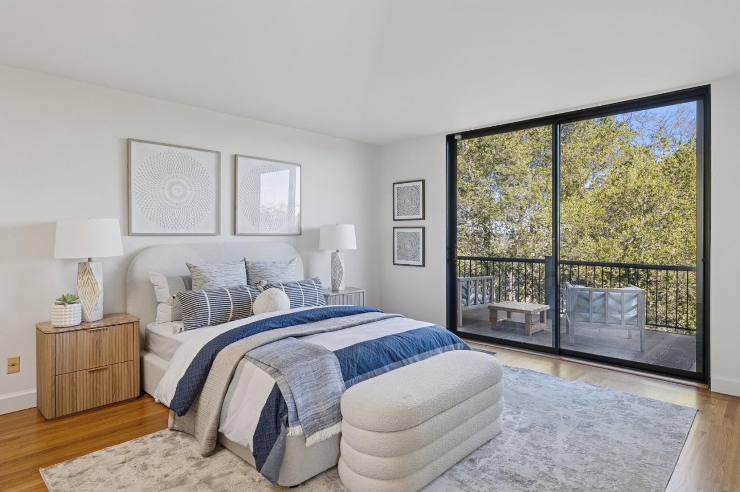 Detail Gallery Image 28 of 58 For 2 Horseshoe Bnd, Portola Valley,  CA 94028 - 4 Beds | 4 Baths