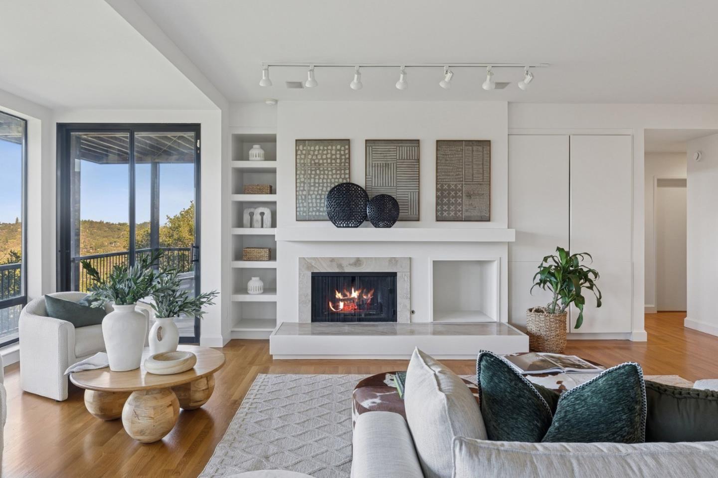 Detail Gallery Image 40 of 58 For 2 Horseshoe Bnd, Portola Valley,  CA 94028 - 4 Beds | 4 Baths