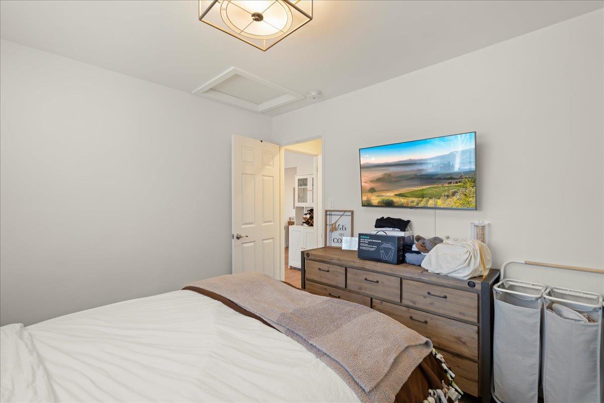 Detail Gallery Image 16 of 23 For 16 Terrace Ct, Los Gatos,  CA 95030 - 5 Beds | 3 Baths