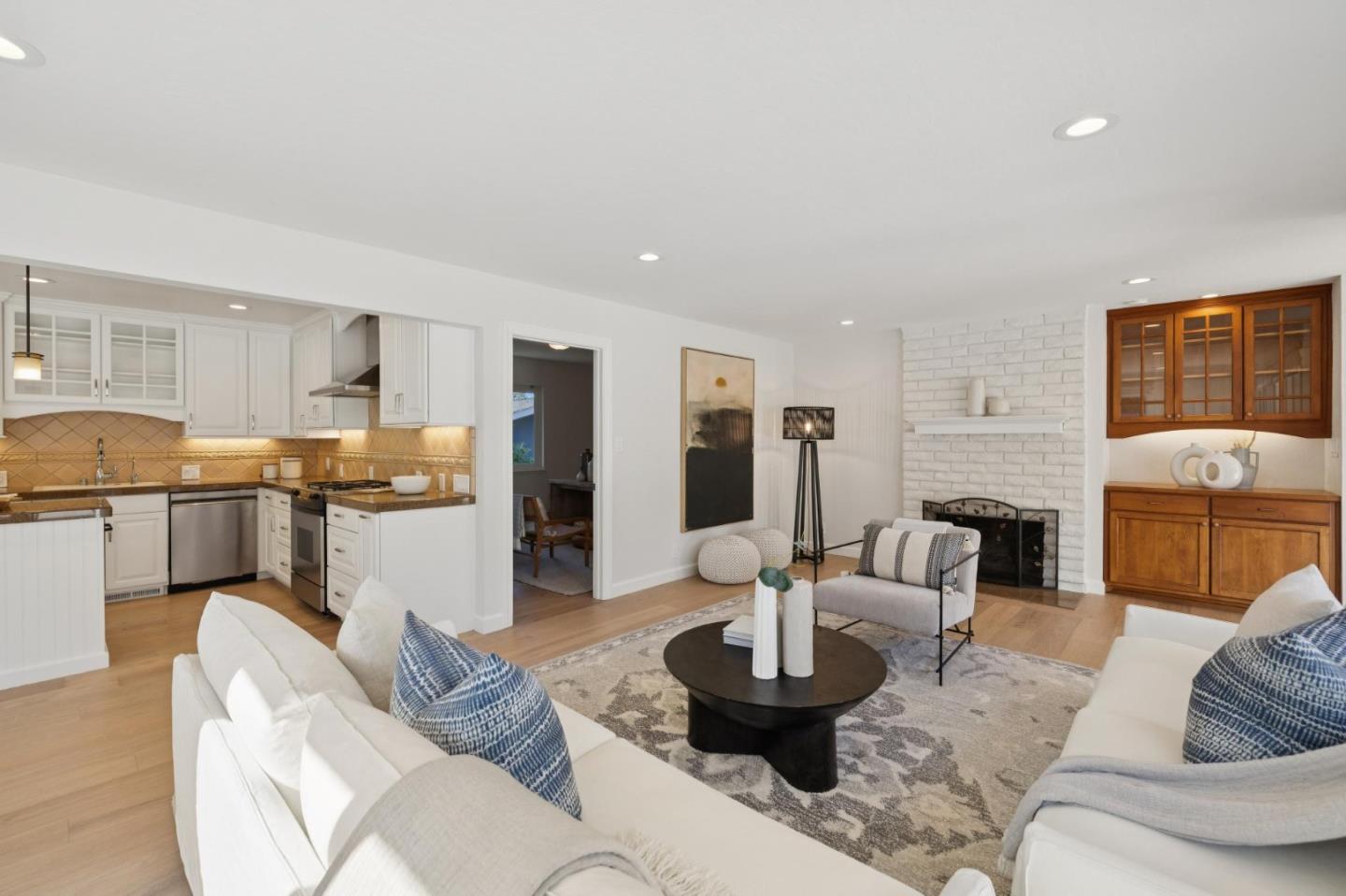 Detail Gallery Image 23 of 64 For 204 Vista De Sierra, Los Gatos,  CA 95030 - 3 Beds | 2 Baths