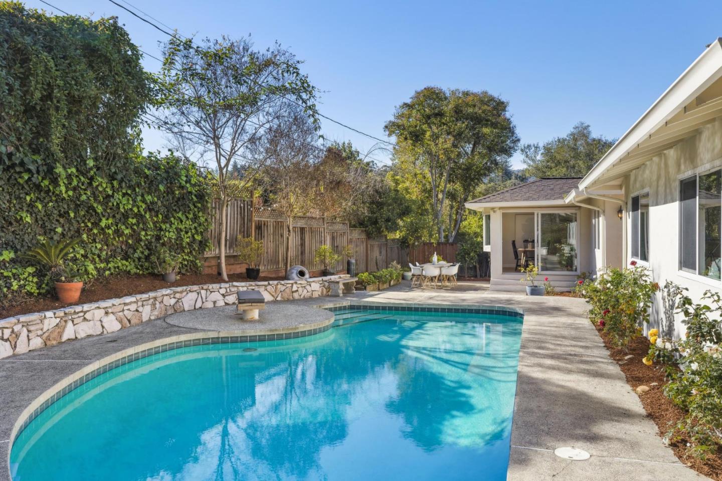 Detail Gallery Image 46 of 64 For 204 Vista De Sierra, Los Gatos,  CA 95030 - 3 Beds | 2 Baths