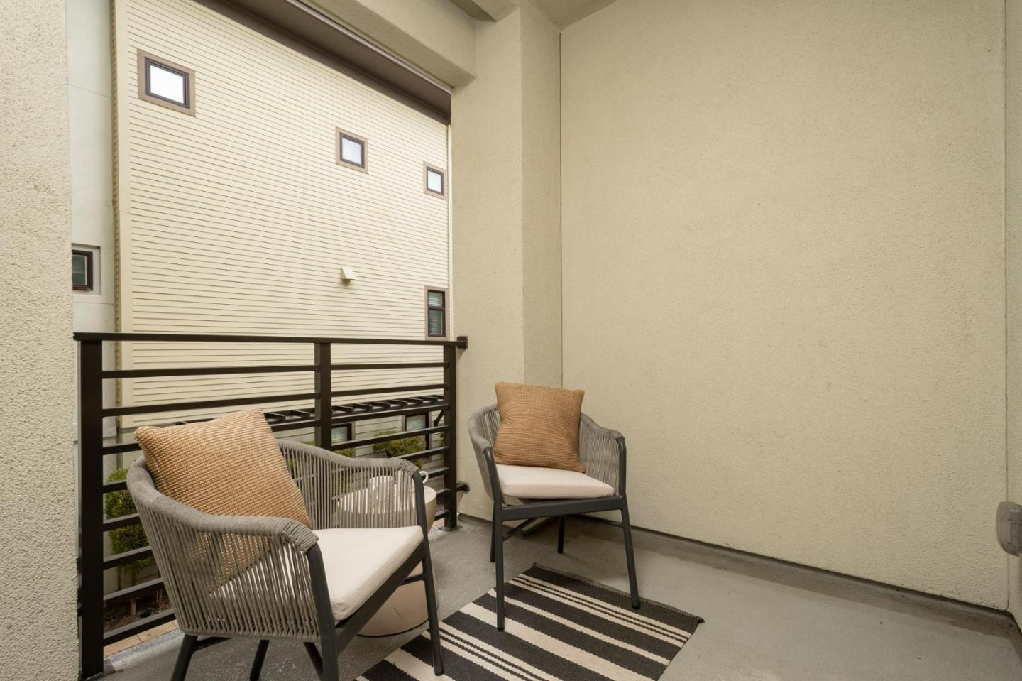 Detail Gallery Image 7 of 22 For 413 Franklin Pkwy, San Mateo,  CA 94403 - 4 Beds | 4 Baths