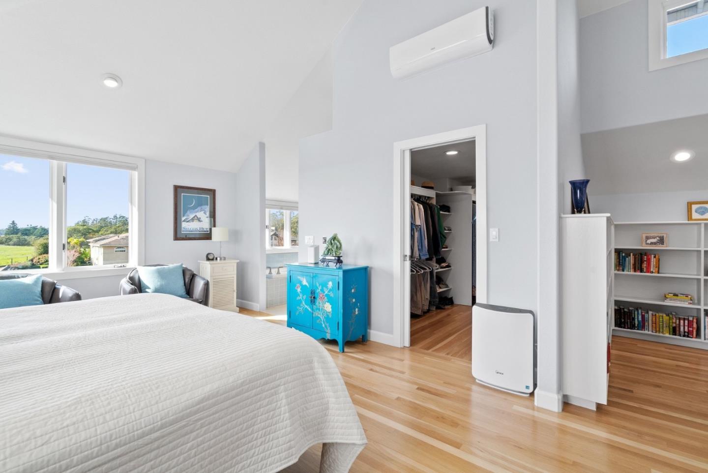 Detail Gallery Image 20 of 45 For 3705 Tiffani Ct, Santa Cruz,  CA 95065 - 3 Beds | 2/1 Baths