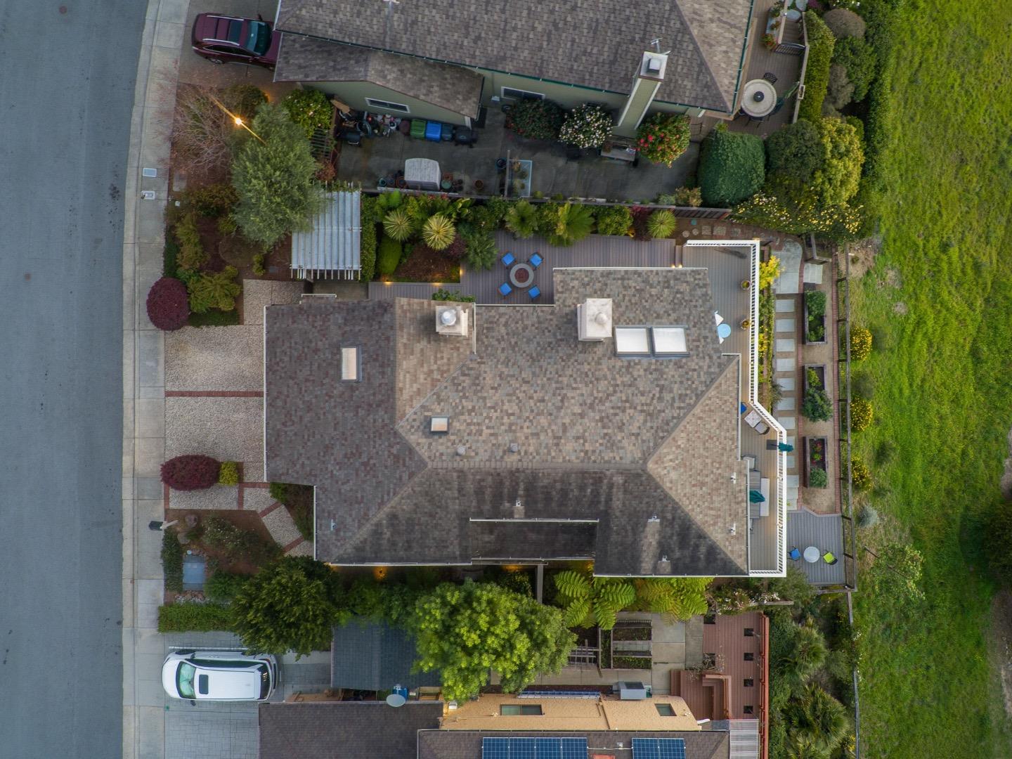 Detail Gallery Image 43 of 45 For 3705 Tiffani Ct, Santa Cruz,  CA 95065 - 3 Beds | 2/1 Baths