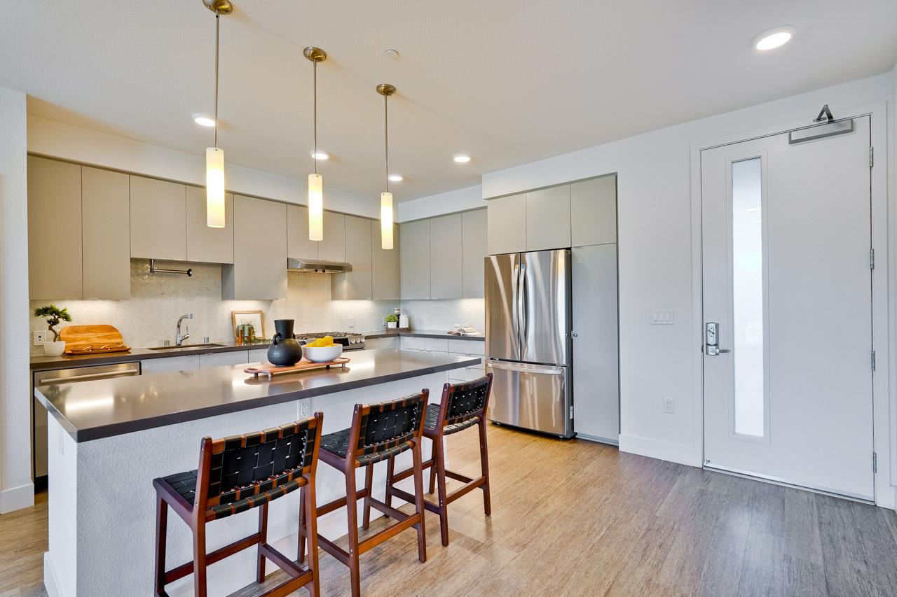 Detail Gallery Image 7 of 31 For 3768 Capitol Ave 518b,  Fremont,  CA 94538 - 2 Beds | 2 Baths