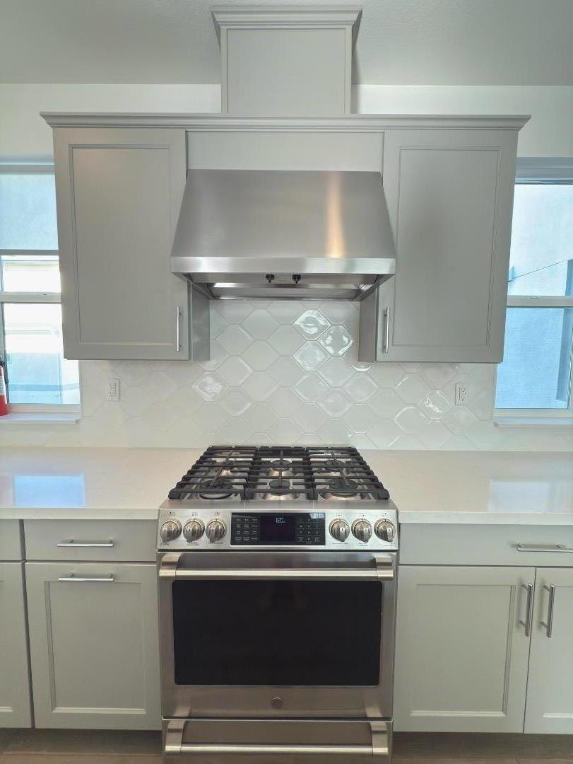 Detail Gallery Image 8 of 16 For 875 Cotati Ter #5,  Sunnyvale,  CA 94085 - 2 Beds | 2/1 Baths