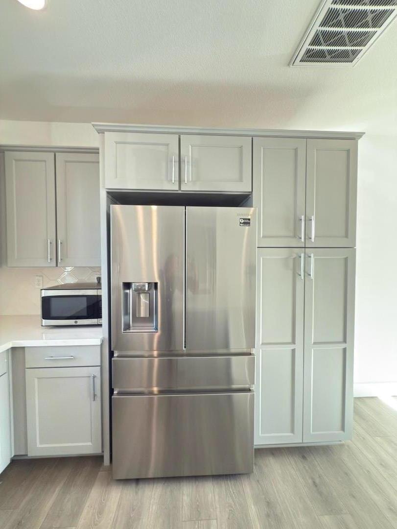 Detail Gallery Image 9 of 16 For 875 Cotati Ter #5,  Sunnyvale,  CA 94085 - 2 Beds | 2/1 Baths