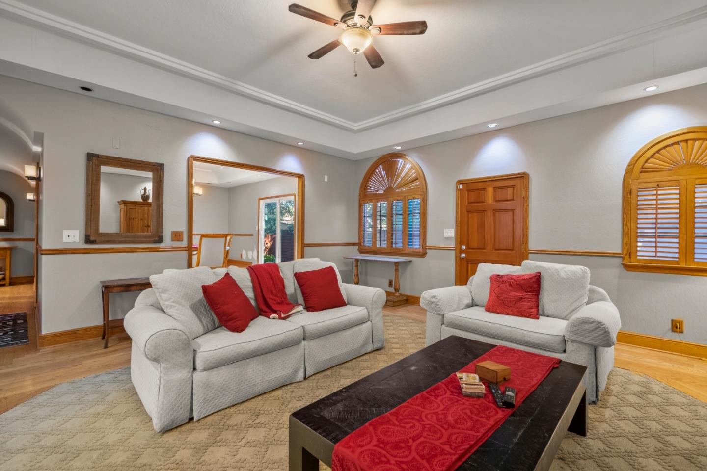 Detail Gallery Image 10 of 40 For 2216 Clarke Ave, East Palo Alto,  CA 94303 - 7 Beds | 6 Baths