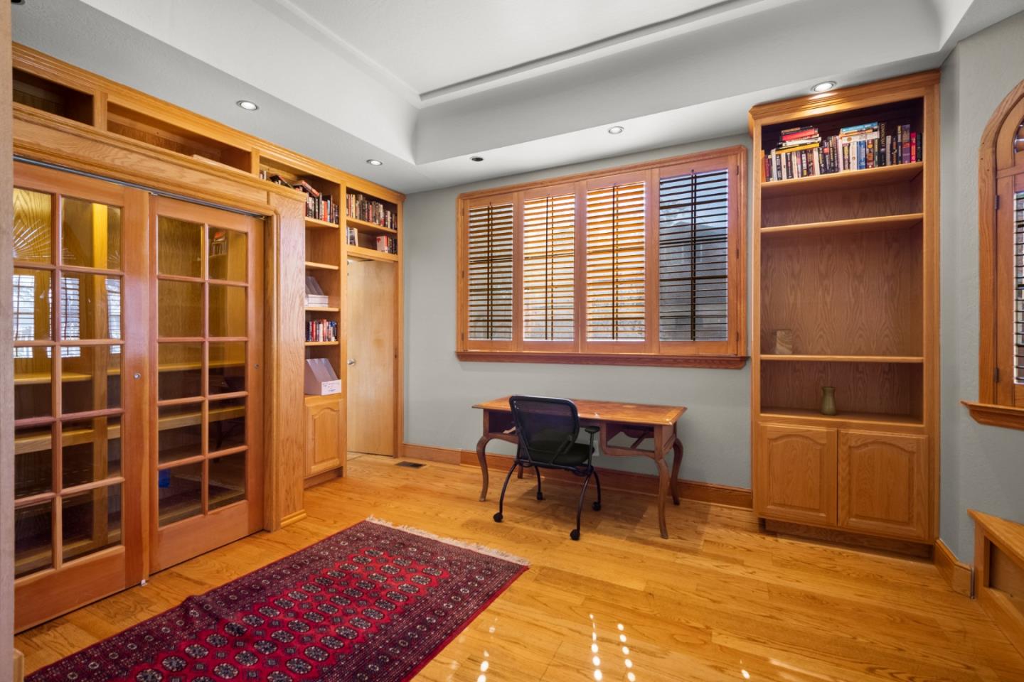 Detail Gallery Image 12 of 40 For 2216 Clarke Ave, East Palo Alto,  CA 94303 - 7 Beds | 6 Baths