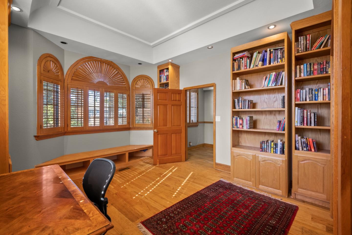 Detail Gallery Image 13 of 40 For 2216 Clarke Ave, East Palo Alto,  CA 94303 - 7 Beds | 6 Baths