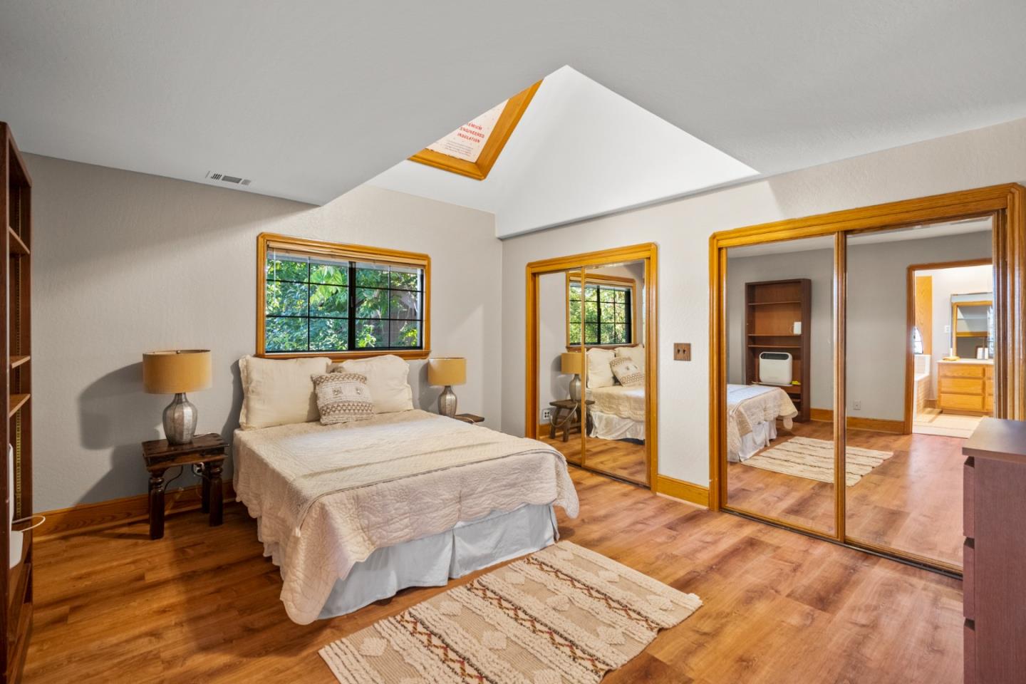 Detail Gallery Image 25 of 40 For 2216 Clarke Ave, East Palo Alto,  CA 94303 - 7 Beds | 6 Baths