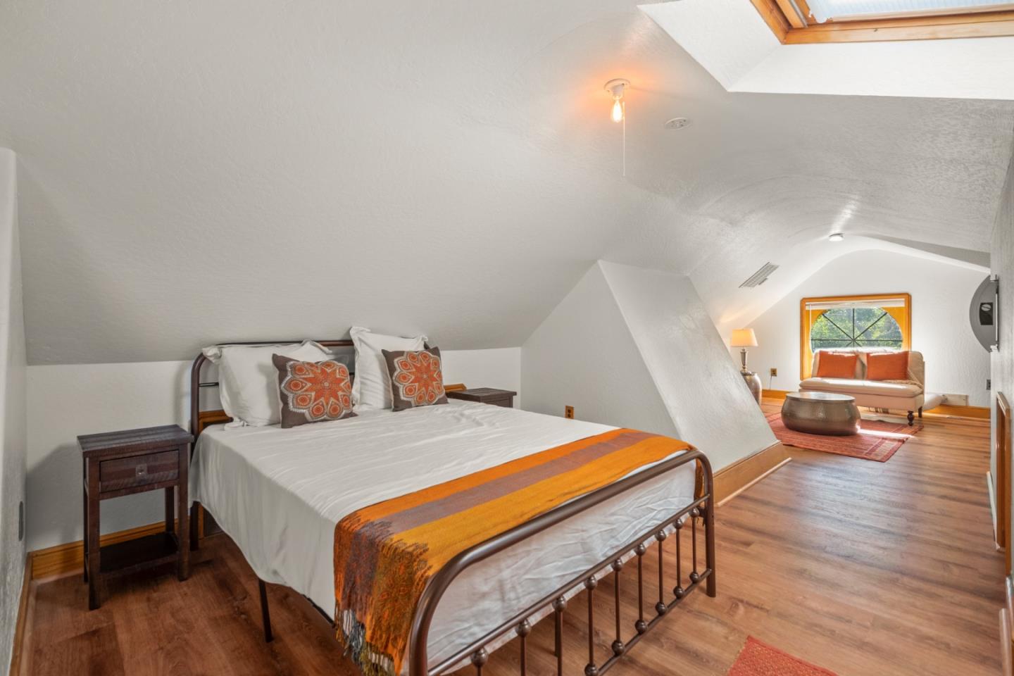 Detail Gallery Image 33 of 40 For 2216 Clarke Ave, East Palo Alto,  CA 94303 - 7 Beds | 6 Baths