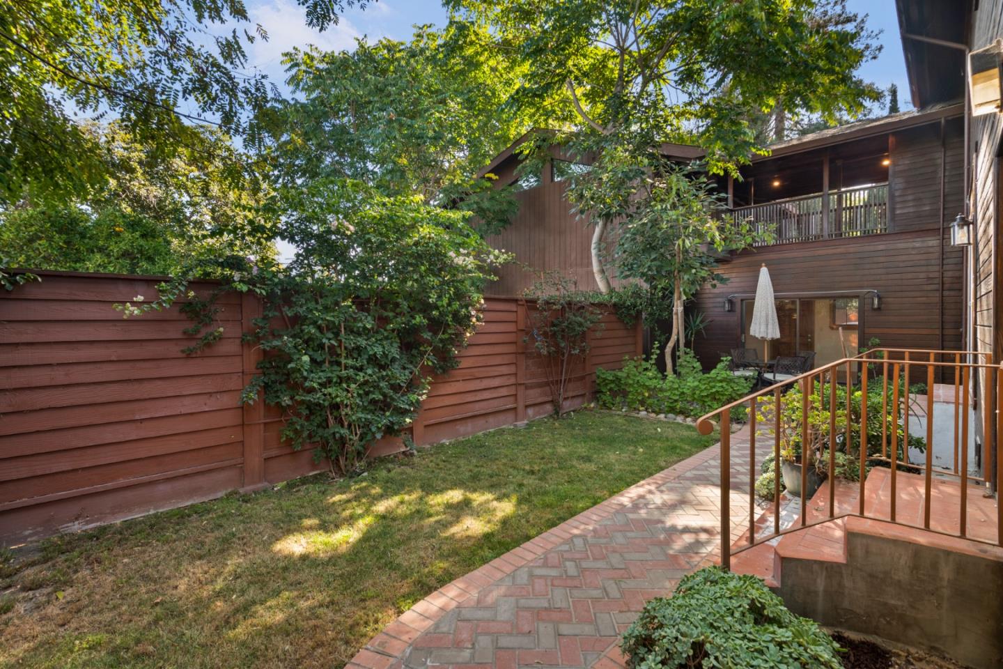 Detail Gallery Image 38 of 40 For 2216 Clarke Ave, East Palo Alto,  CA 94303 - 7 Beds | 6 Baths