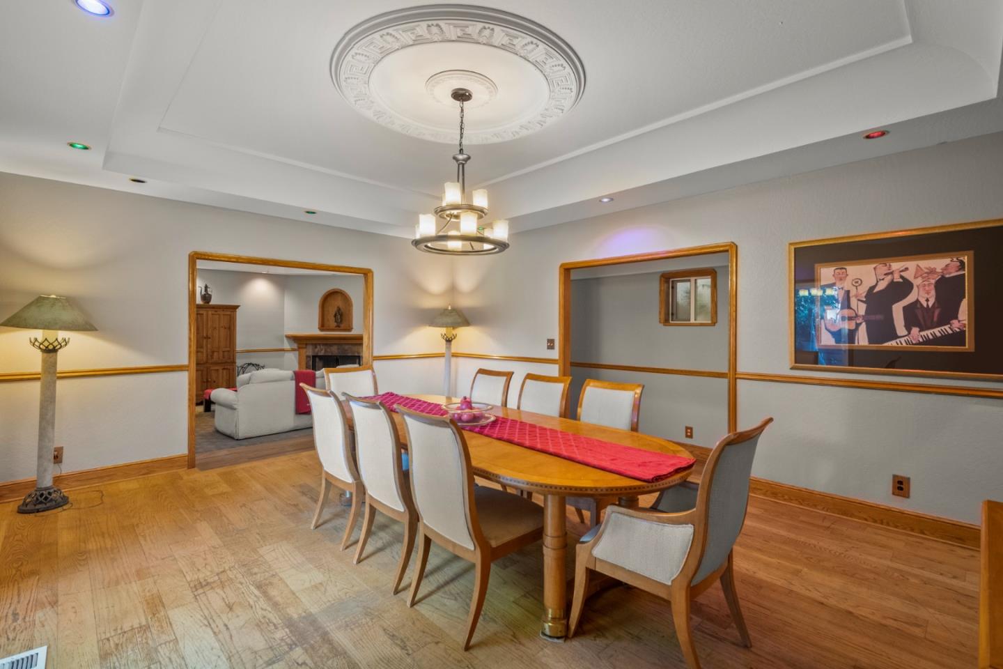 Detail Gallery Image 8 of 40 For 2216 Clarke Ave, East Palo Alto,  CA 94303 - 7 Beds | 6 Baths