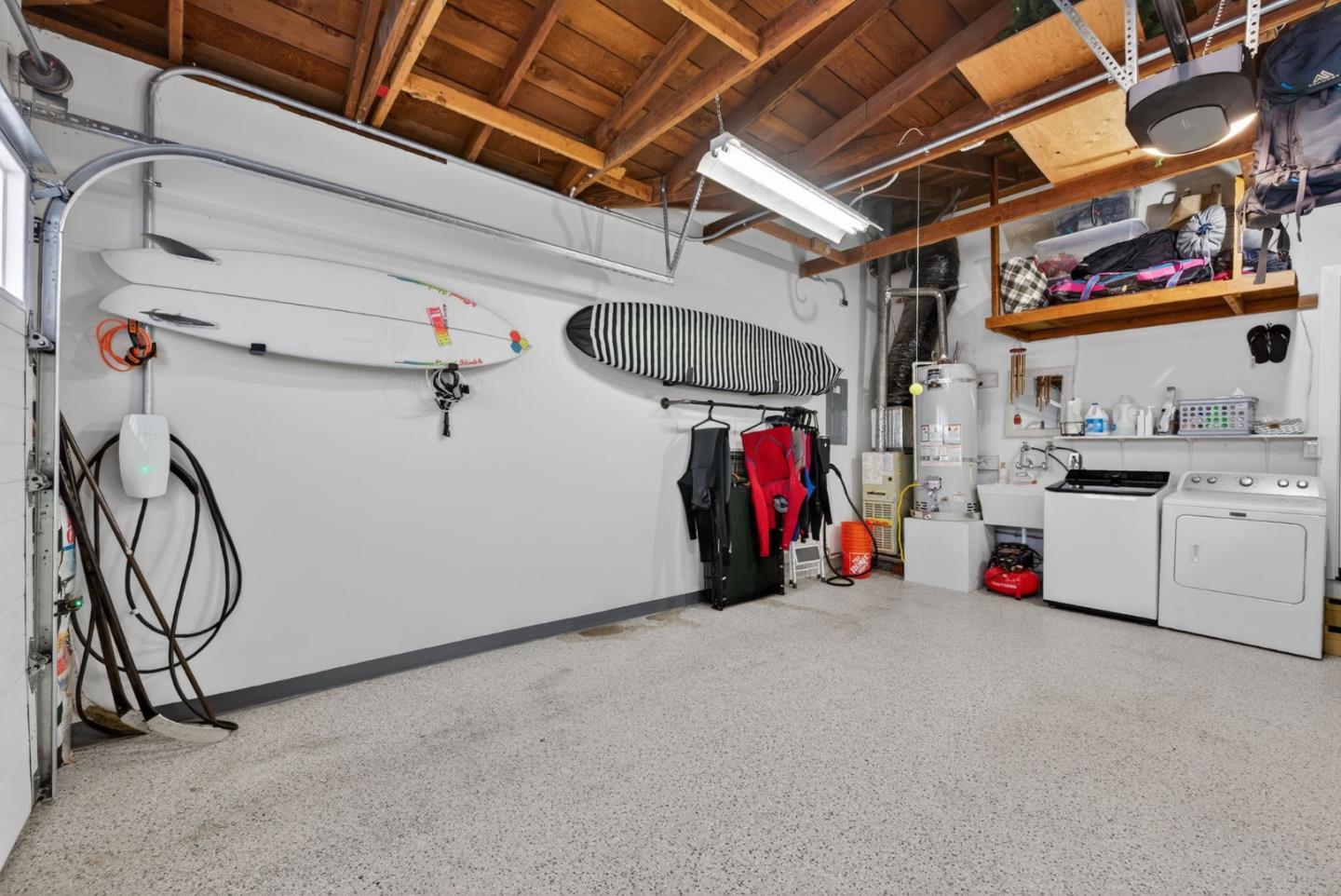 Detail Gallery Image 17 of 26 For 1500 Dougmar Dr, Santa Cruz,  CA 95062 - 4 Beds | 2 Baths