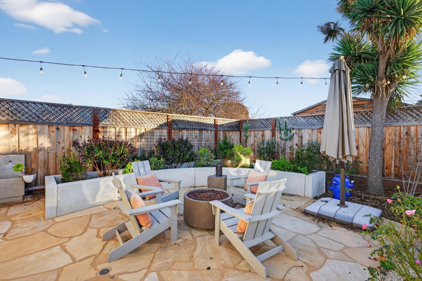 Detail Gallery Image 21 of 26 For 1500 Dougmar Dr, Santa Cruz,  CA 95062 - 4 Beds | 2 Baths