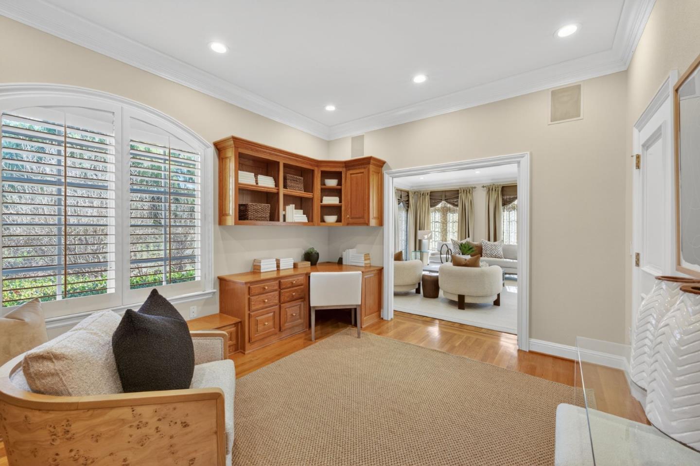 Detail Gallery Image 10 of 39 For 18800 Bella Vina, Saratoga,  CA 95070 - 4 Beds | 5/1 Baths