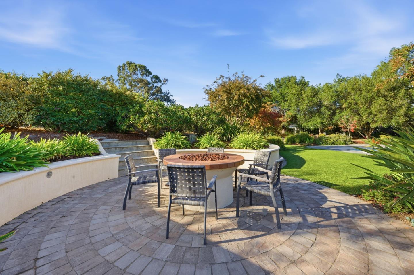 Detail Gallery Image 39 of 39 For 18800 Bella Vina, Saratoga,  CA 95070 - 4 Beds | 5/1 Baths