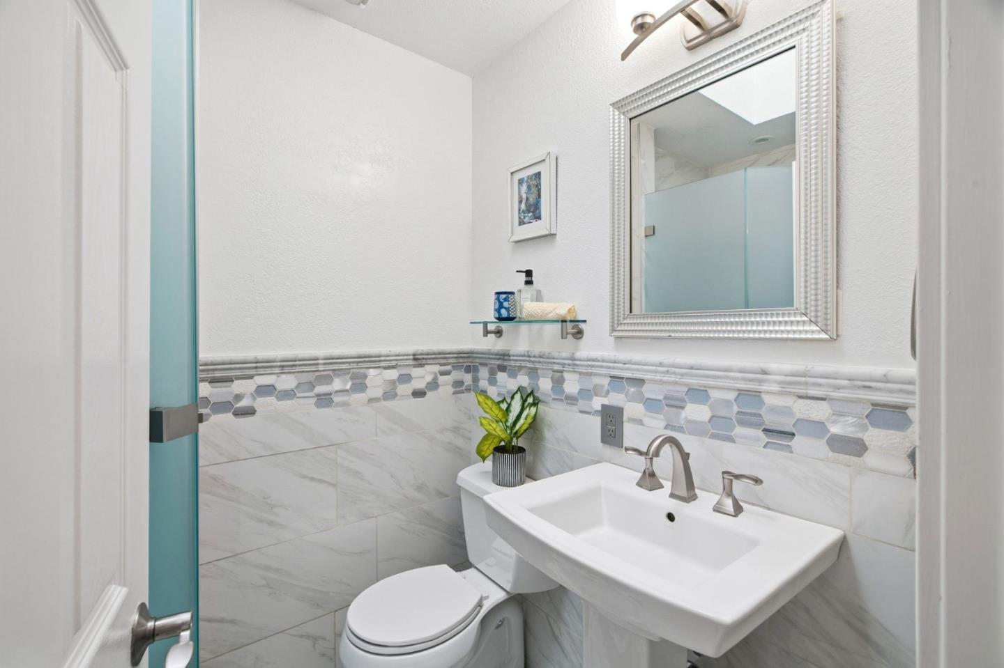 Detail Gallery Image 18 of 42 For 1061 Shamrock Dr, Campbell,  CA 95008 - 4 Beds | 3 Baths