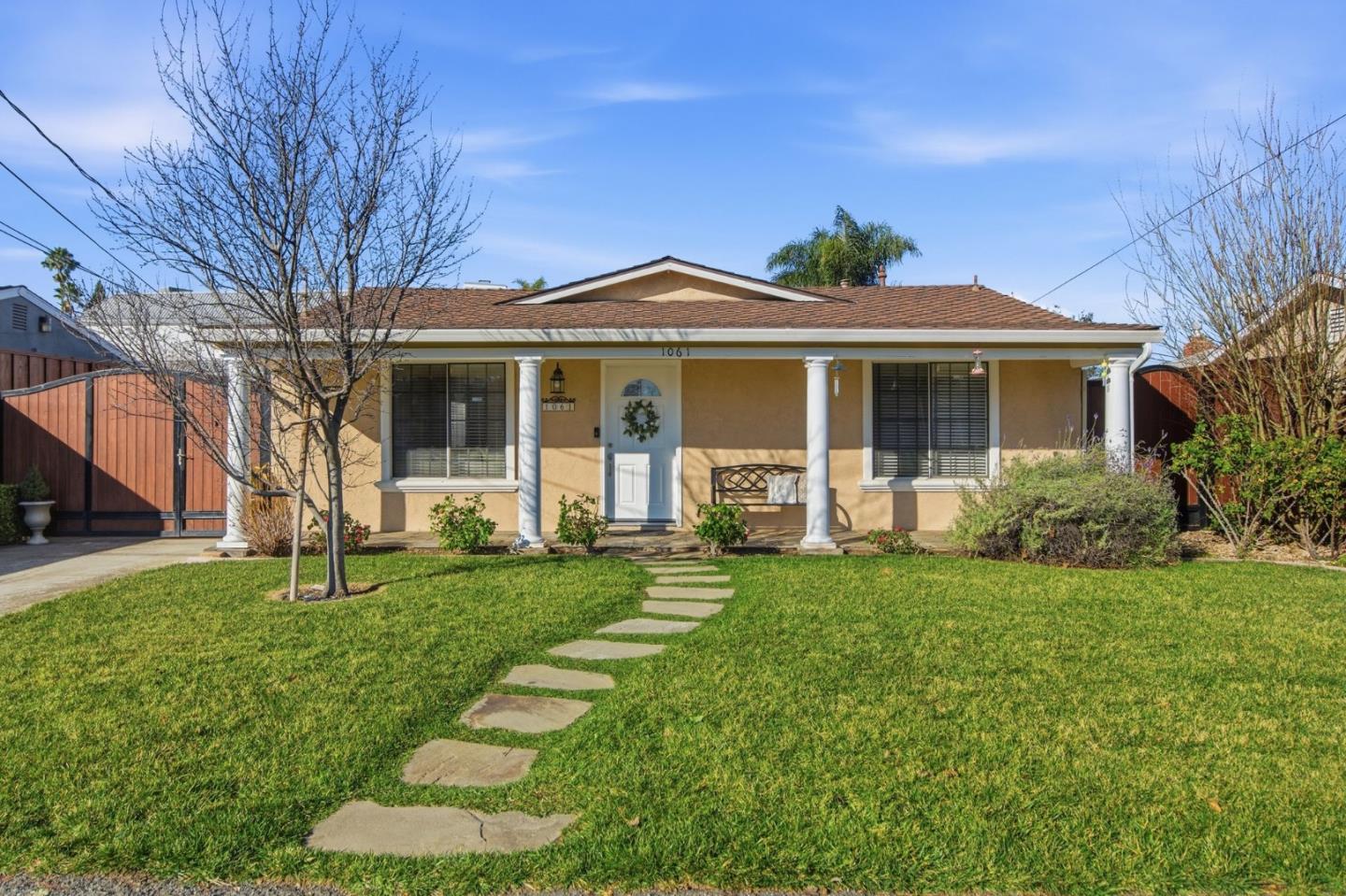 Detail Gallery Image 2 of 42 For 1061 Shamrock Dr, Campbell,  CA 95008 - 4 Beds | 3 Baths