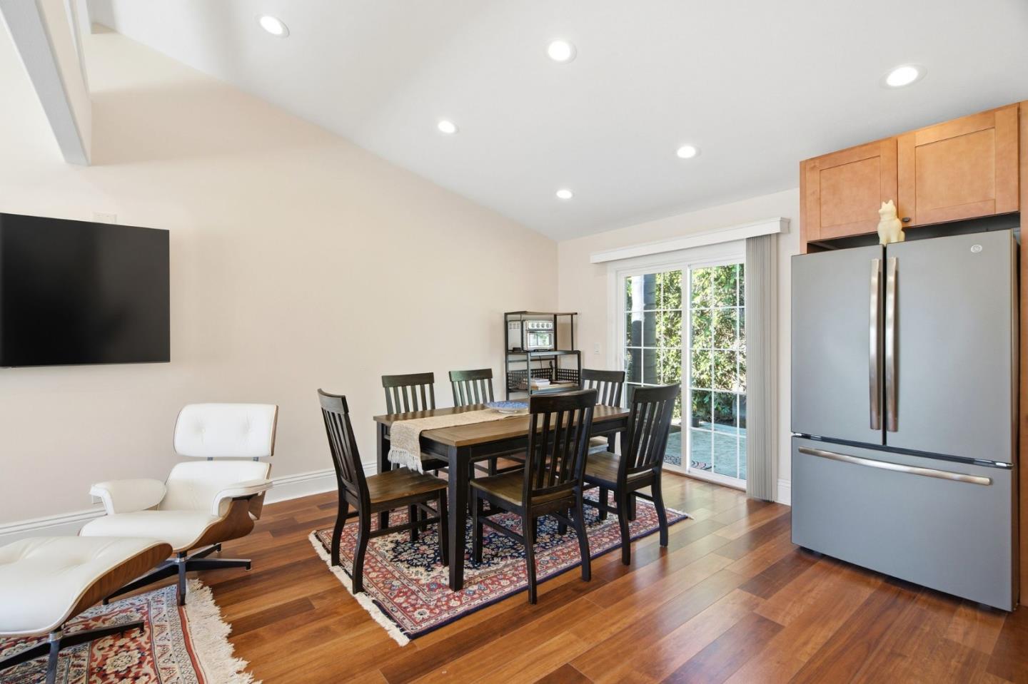 Detail Gallery Image 32 of 42 For 1061 Shamrock Dr, Campbell,  CA 95008 - 4 Beds | 3 Baths