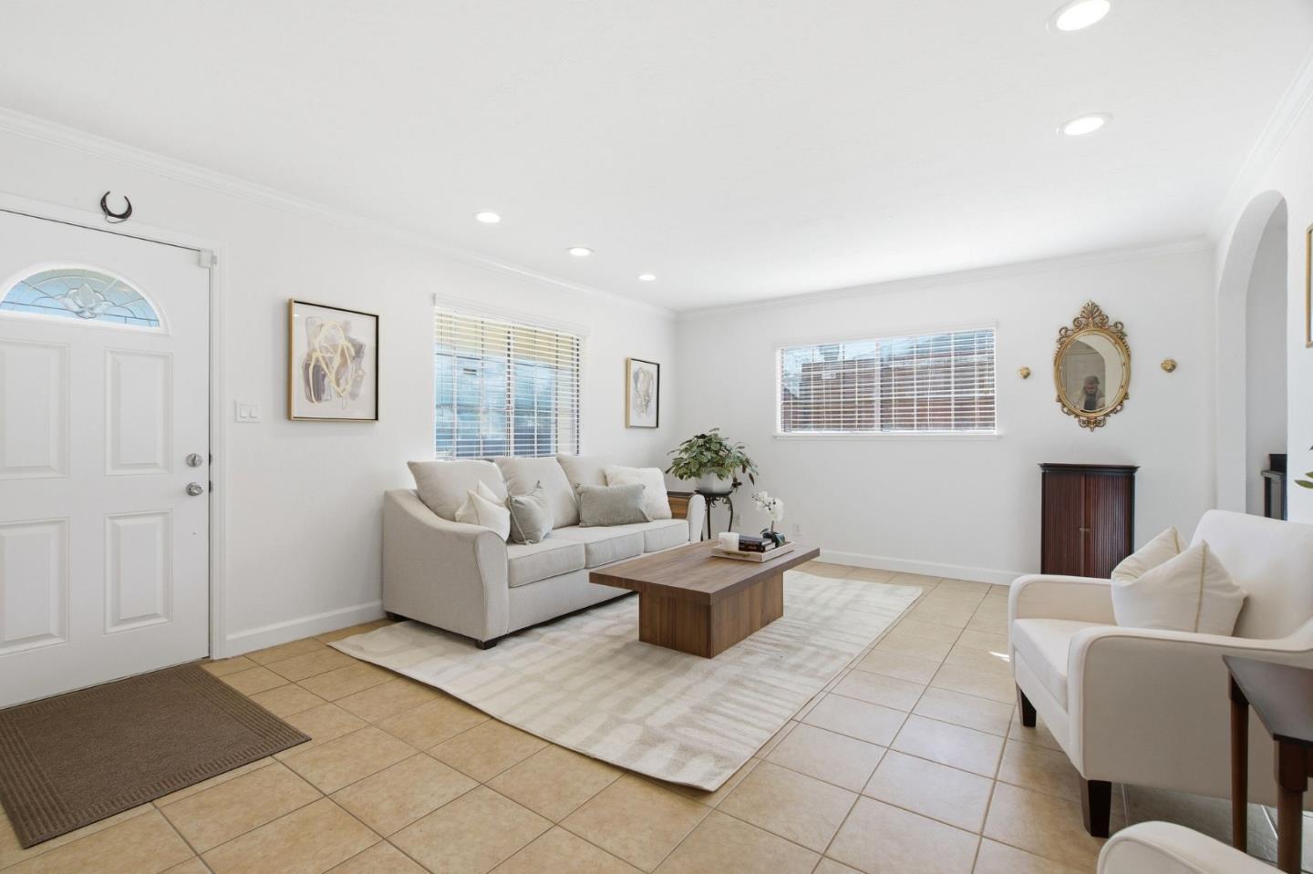 Detail Gallery Image 4 of 42 For 1061 Shamrock Dr, Campbell,  CA 95008 - 4 Beds | 3 Baths