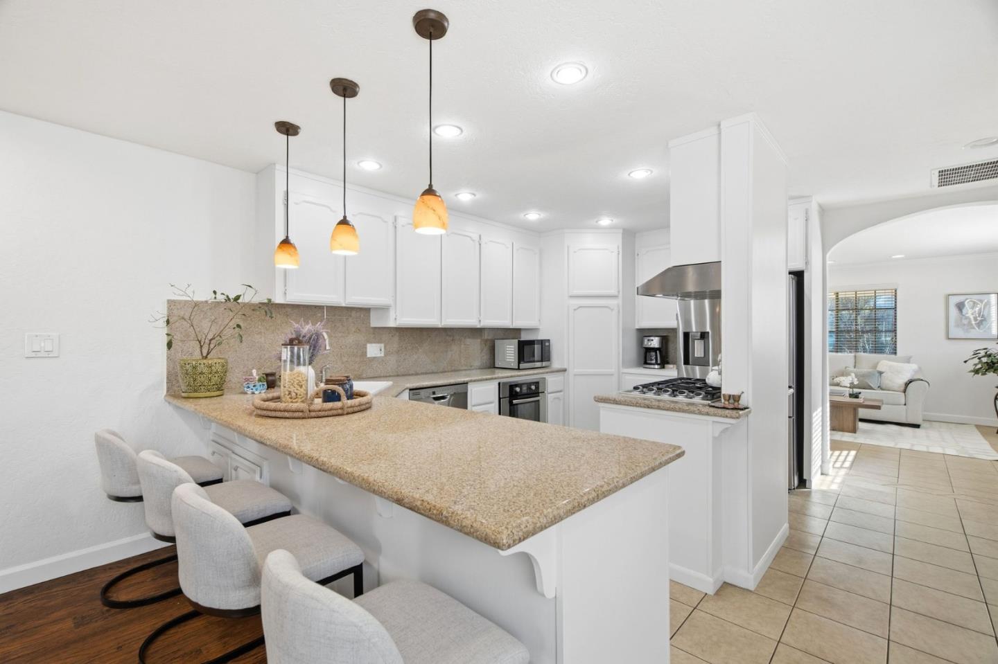 Detail Gallery Image 7 of 42 For 1061 Shamrock Dr, Campbell,  CA 95008 - 4 Beds | 3 Baths