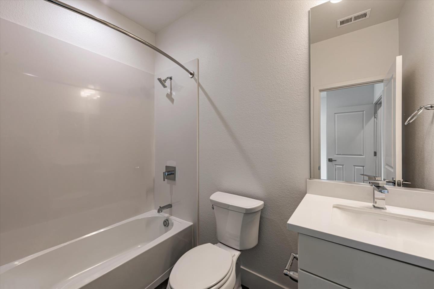 Detail Gallery Image 15 of 20 For 3310 Seashell Ter, San Ramon,  CA 94583 - 3 Beds | 3/1 Baths