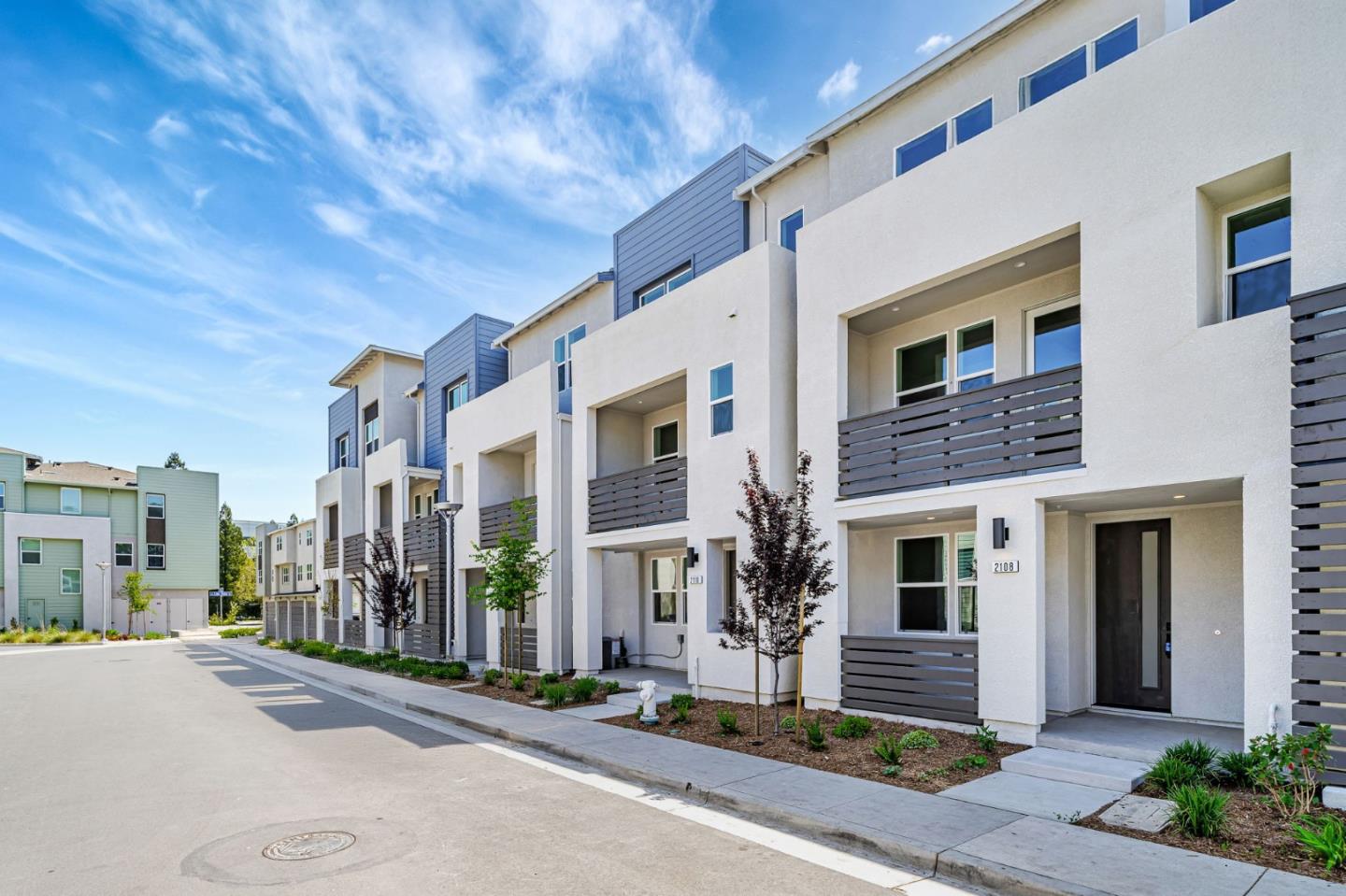 Detail Gallery Image 2 of 20 For 3310 Seashell Ter, San Ramon,  CA 94583 - 3 Beds | 3/1 Baths