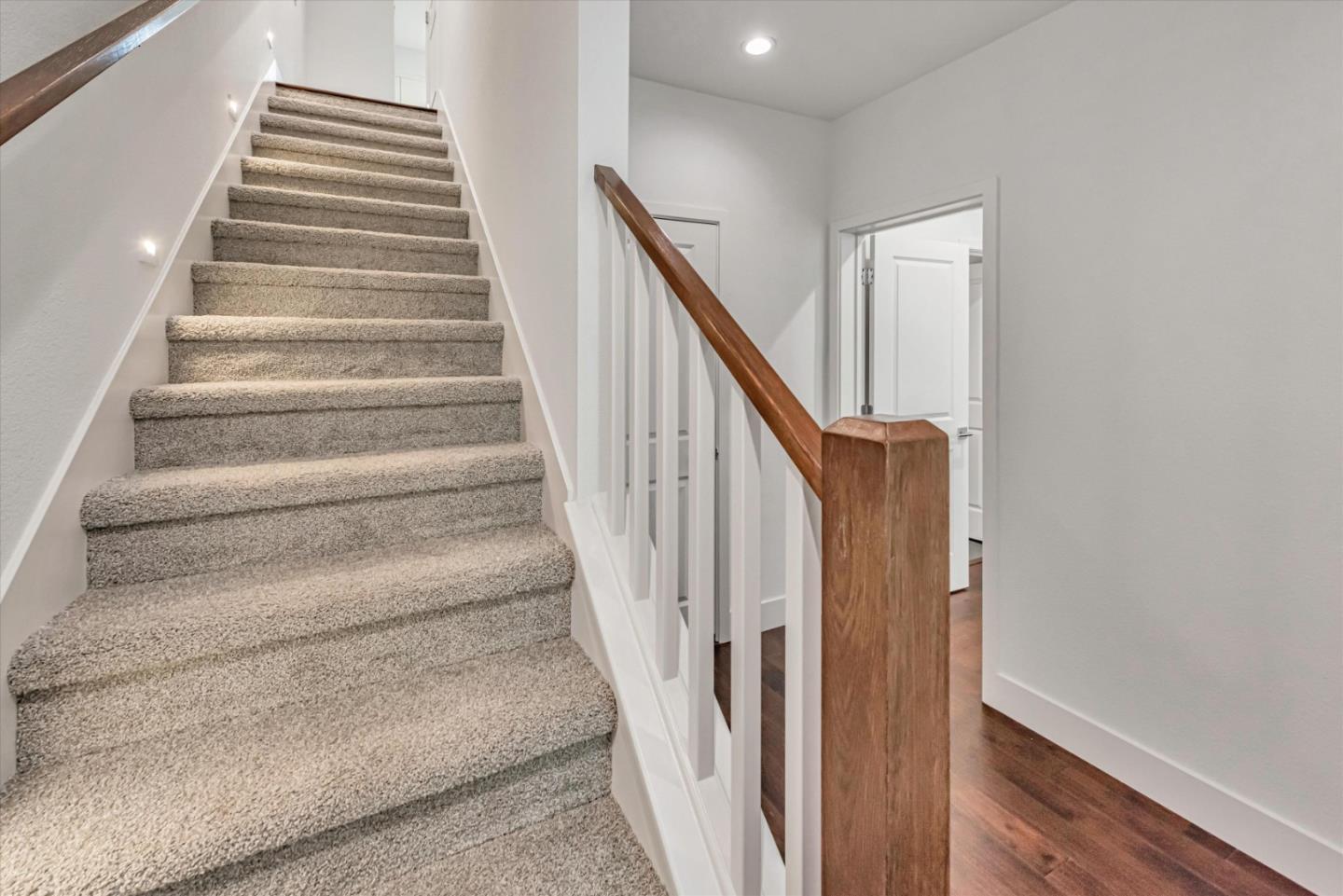 Detail Gallery Image 4 of 20 For 3310 Seashell Ter, San Ramon,  CA 94583 - 3 Beds | 3/1 Baths