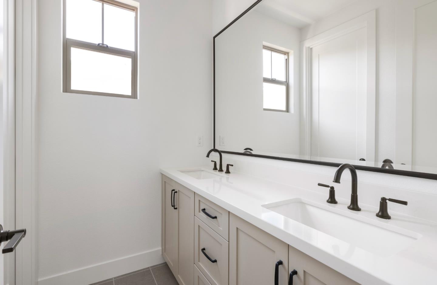 Detail Gallery Image 17 of 18 For 7376 Ailes Ct, Gilroy,  CA 95020 - 4 Beds | 3/1 Baths