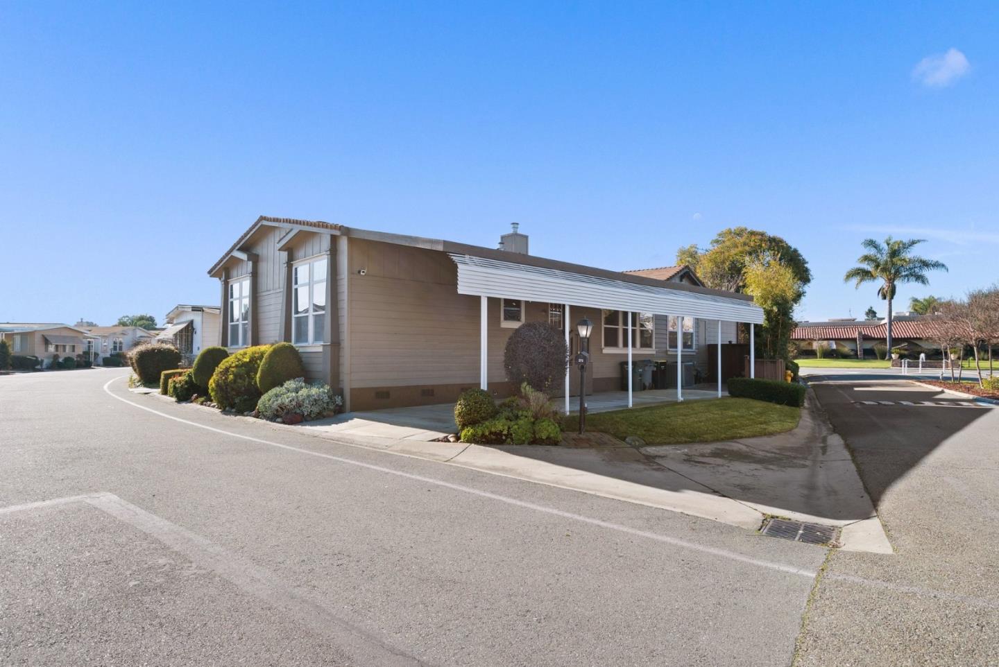 Detail Gallery Image 3 of 66 For 1225 Vienna Dr #375,  Sunnyvale,  CA 94089 - 3 Beds | 3 Baths