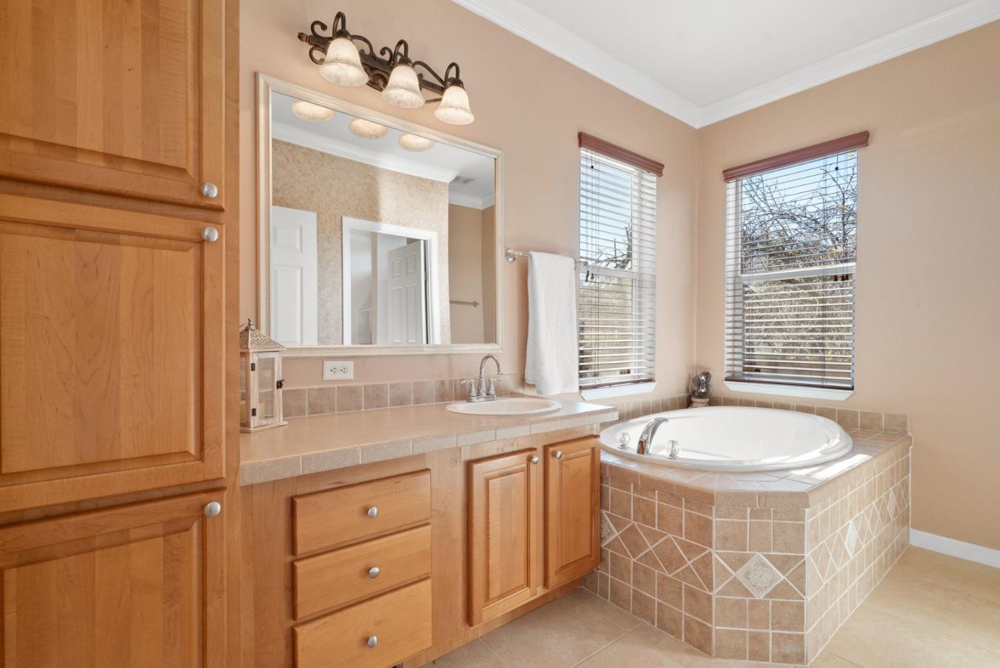 Detail Gallery Image 42 of 66 For 1225 Vienna Dr #375,  Sunnyvale,  CA 94089 - 3 Beds | 3 Baths