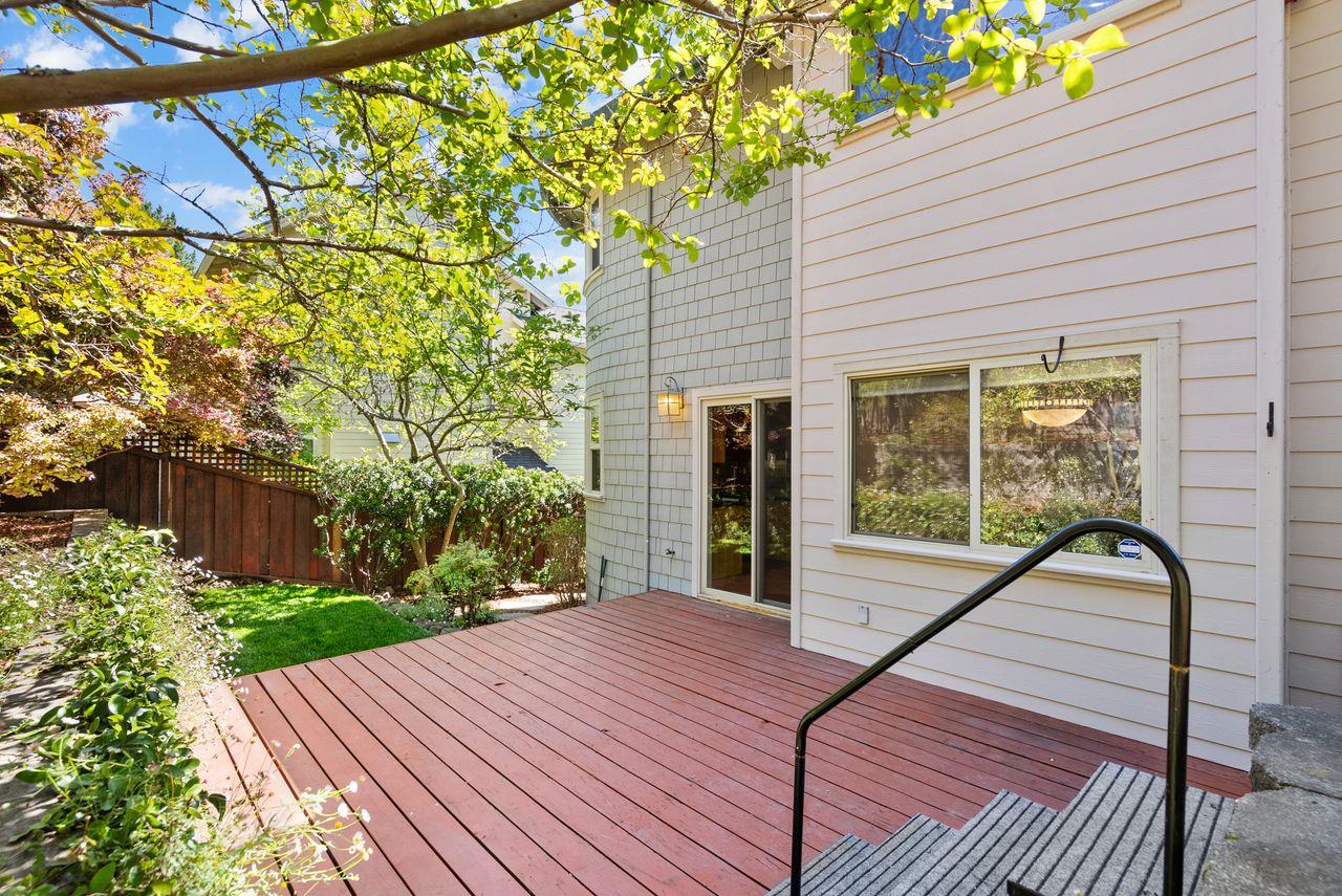 Detail Gallery Image 19 of 22 For 108 Misty Ct, Santa Cruz,  CA 95060 - 3 Beds | 3 Baths