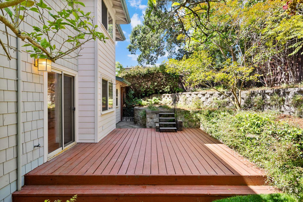 Detail Gallery Image 21 of 22 For 108 Misty Ct, Santa Cruz,  CA 95060 - 3 Beds | 3 Baths