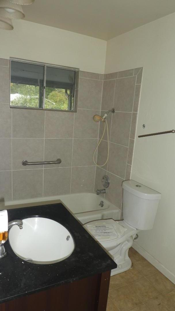 Detail Gallery Image 6 of 12 For 10230 Highway 9, Ben Lomond,  CA 95005 - 4 Beds | 2 Baths