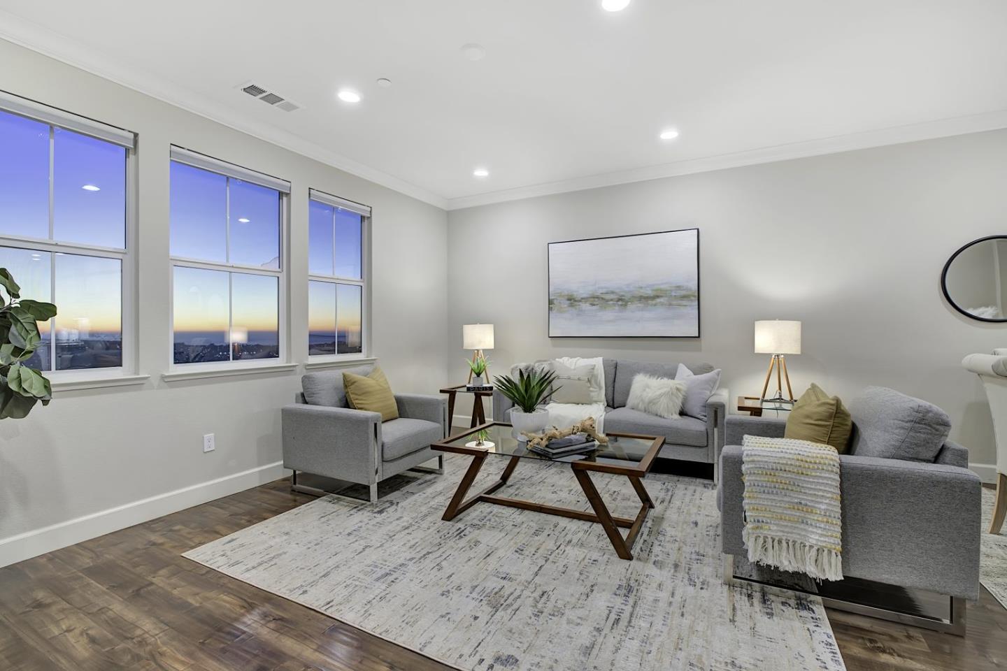 Detail Gallery Image 18 of 62 For 2001 Ocean View Ct #D,  Daly City,  CA 94014 - 4 Beds | 3 Baths