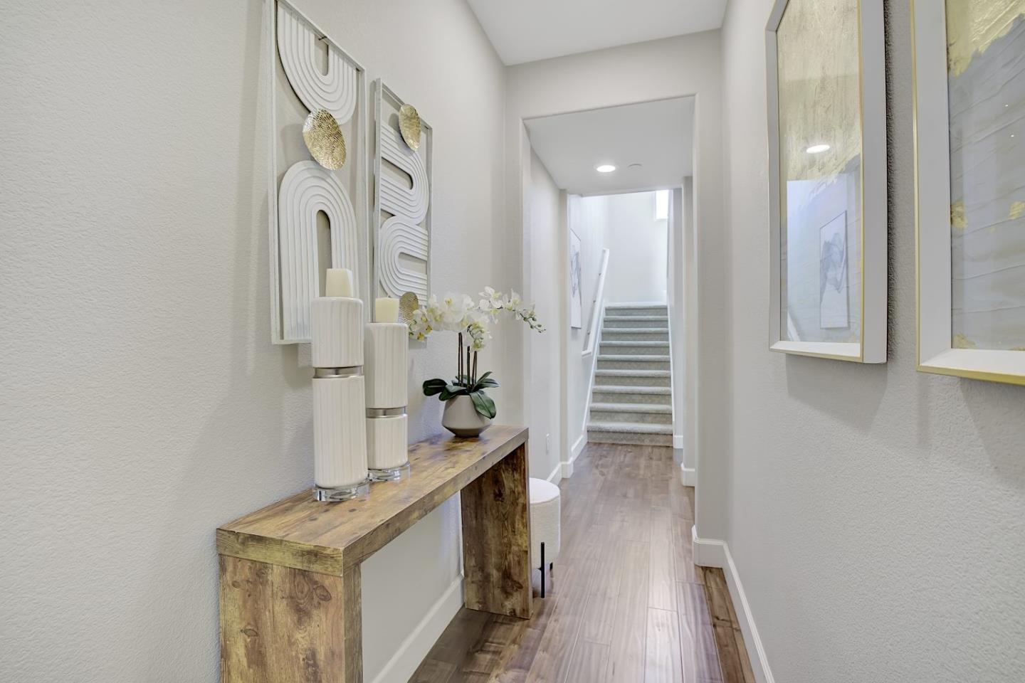 Detail Gallery Image 6 of 62 For 2001 Ocean View Ct #D,  Daly City,  CA 94014 - 4 Beds | 3 Baths