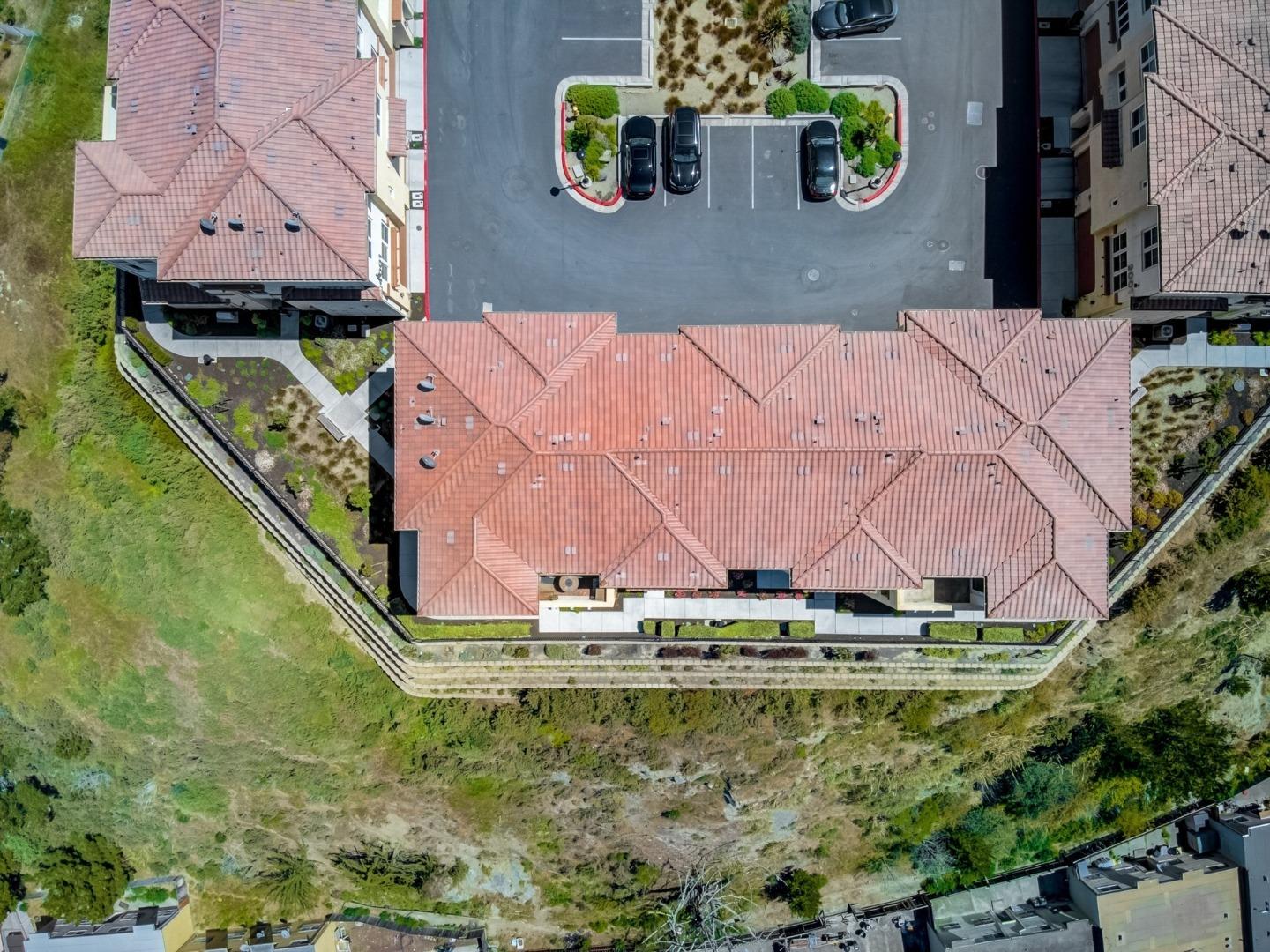 Detail Gallery Image 61 of 62 For 2001 Ocean View Ct #D,  Daly City,  CA 94014 - 4 Beds | 3 Baths