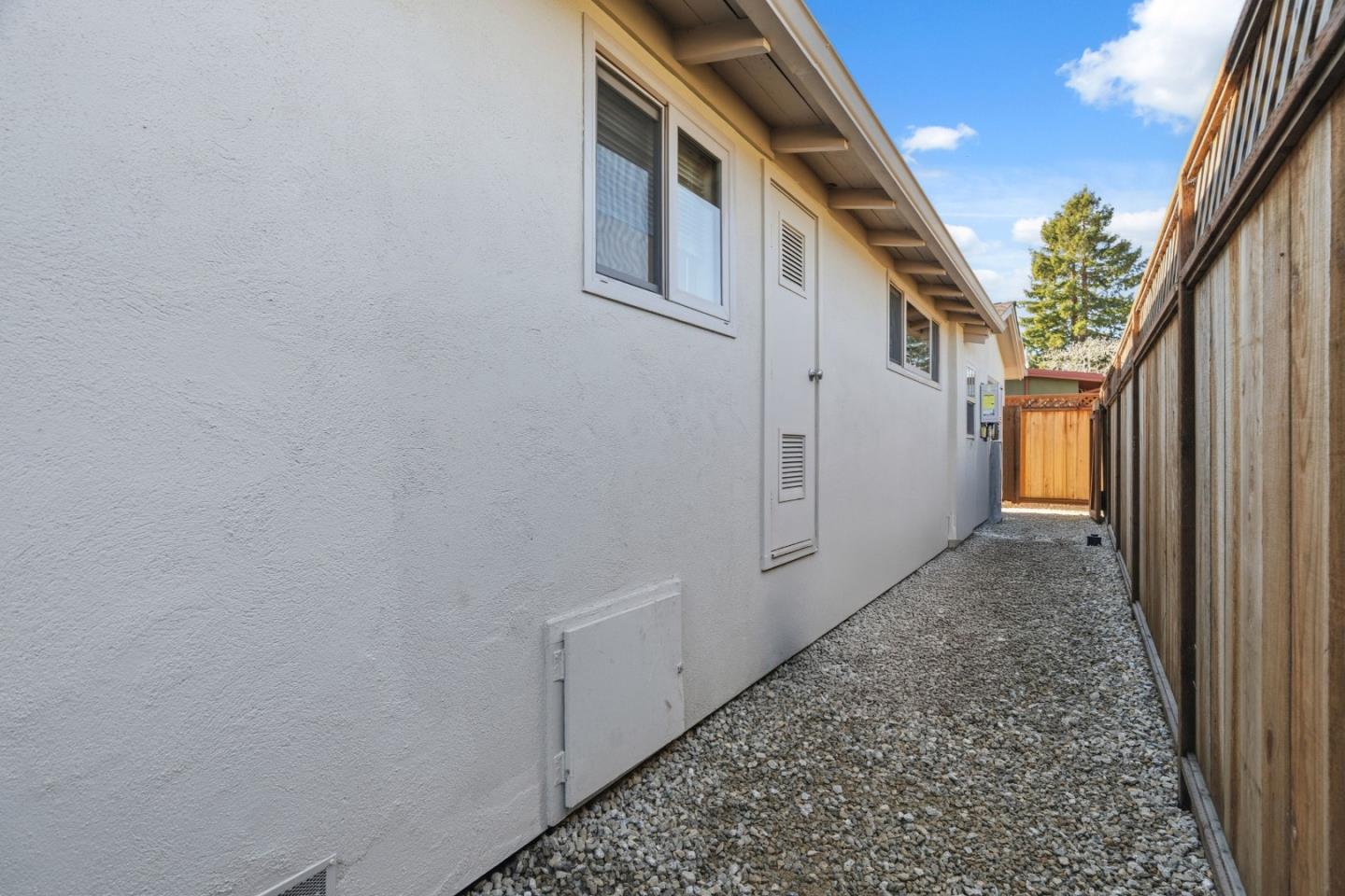 Detail Gallery Image 34 of 76 For 133 Washburn Ave, Santa Cruz,  CA 95063 - 2 Beds | 1 Baths