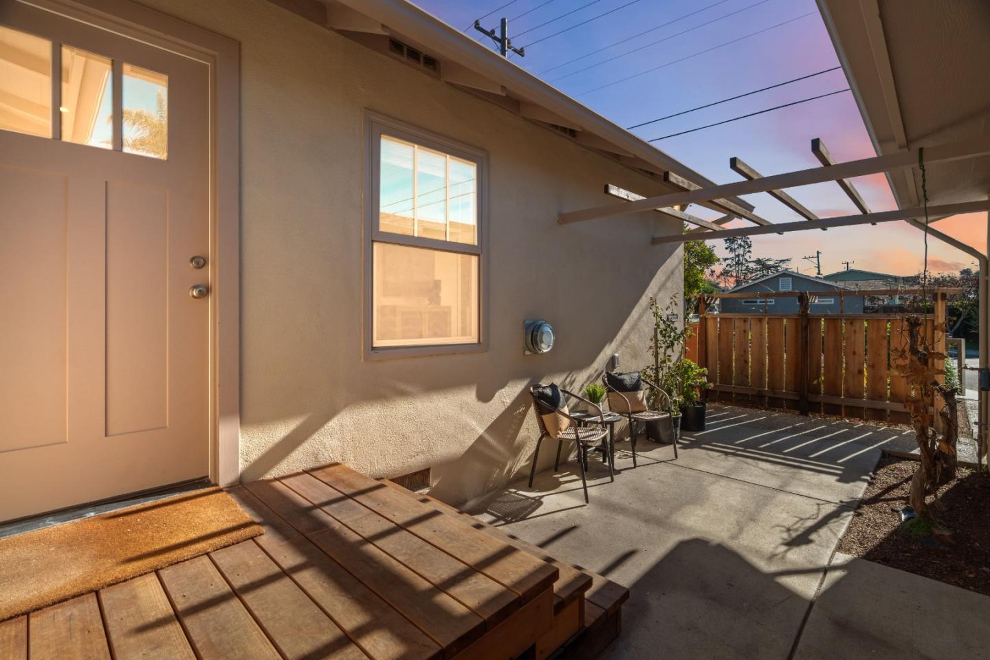 Detail Gallery Image 58 of 76 For 133 Washburn Ave, Santa Cruz,  CA 95063 - 2 Beds | 1 Baths