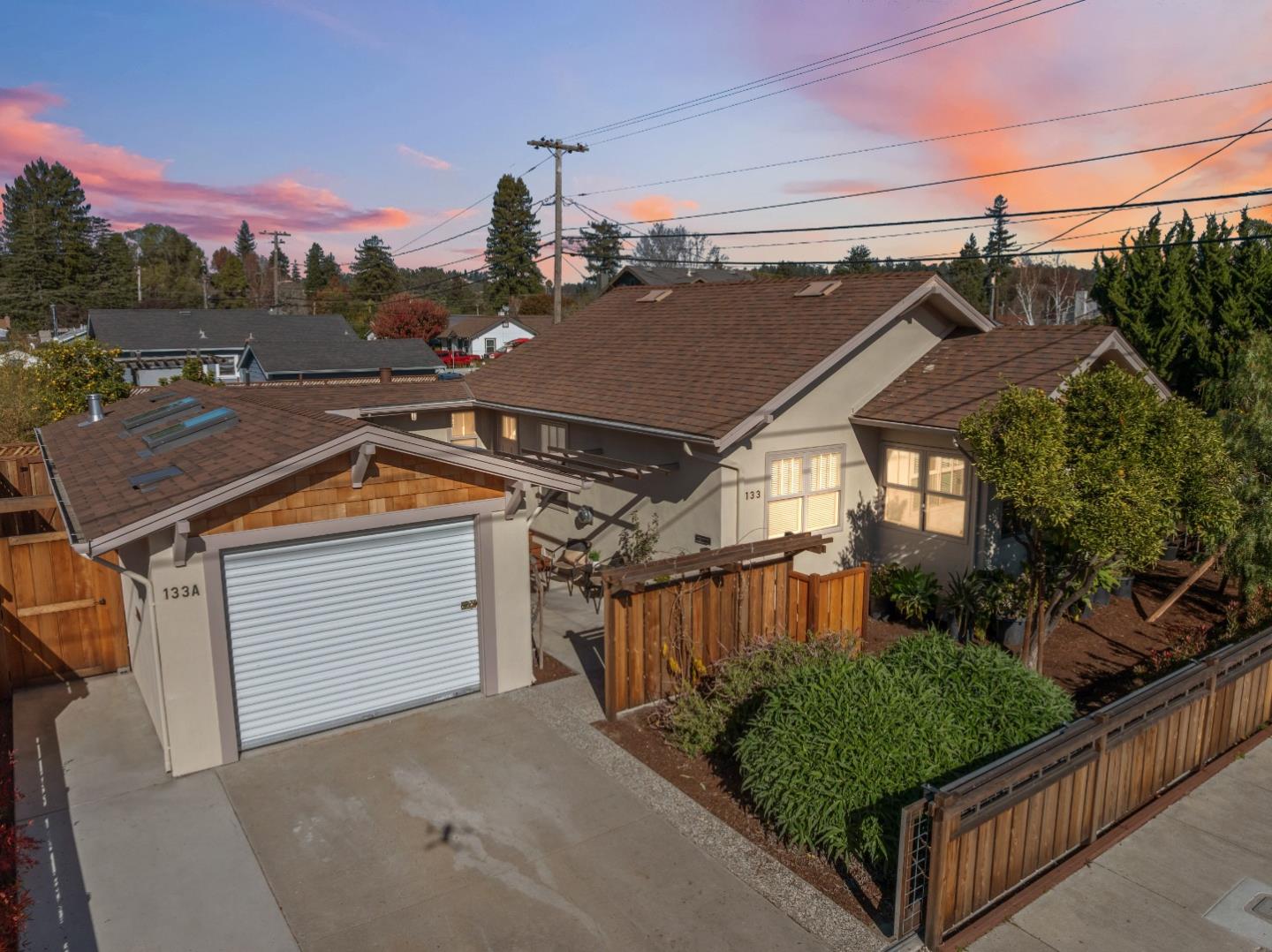 Detail Gallery Image 69 of 76 For 133 Washburn Ave, Santa Cruz,  CA 95063 - 2 Beds | 1 Baths