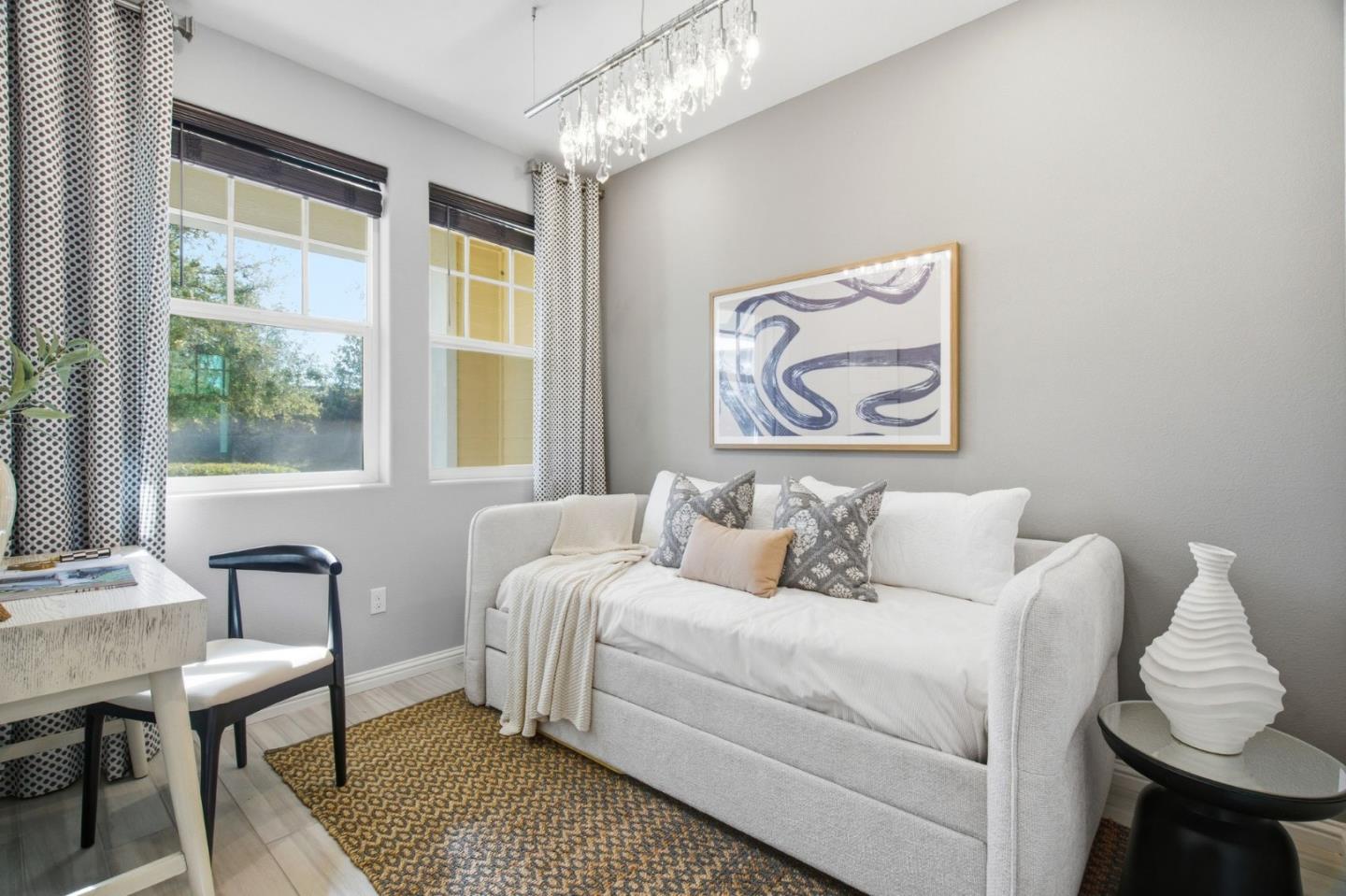 Detail Gallery Image 16 of 50 For 394 Circuit Way, Mountain View,  CA 94043 - 3 Beds | 2/1 Baths